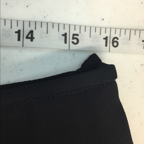 Cache Skirt Black 12 Open Panels Skirt NWT - Picture 4 of 5